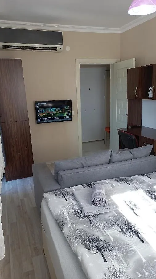 Happy Bouloute Apartment Antalya